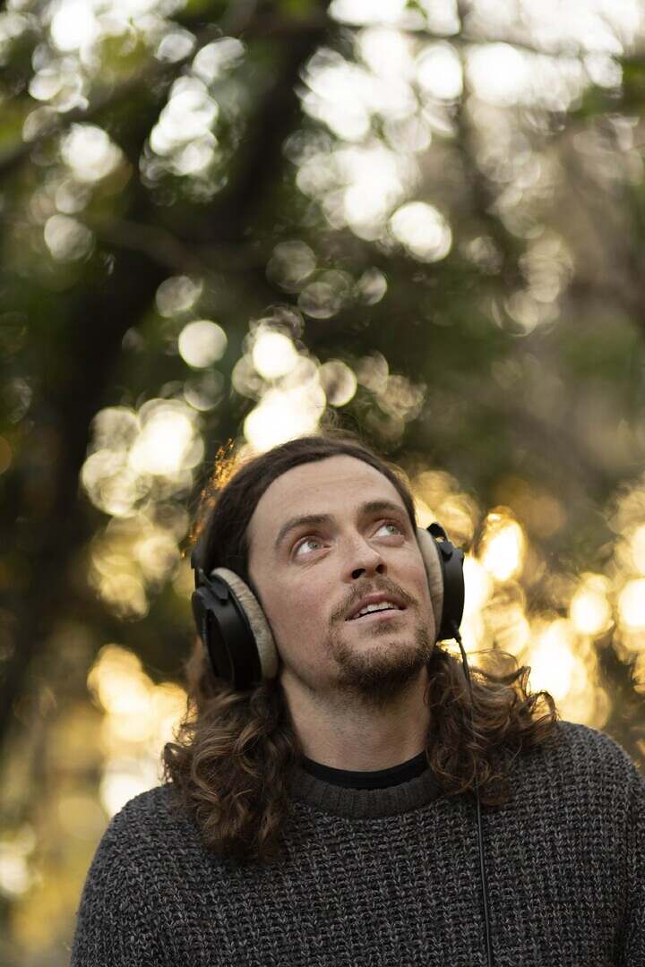 Photo 4 Birdsong_Still_SeanRonayne_4