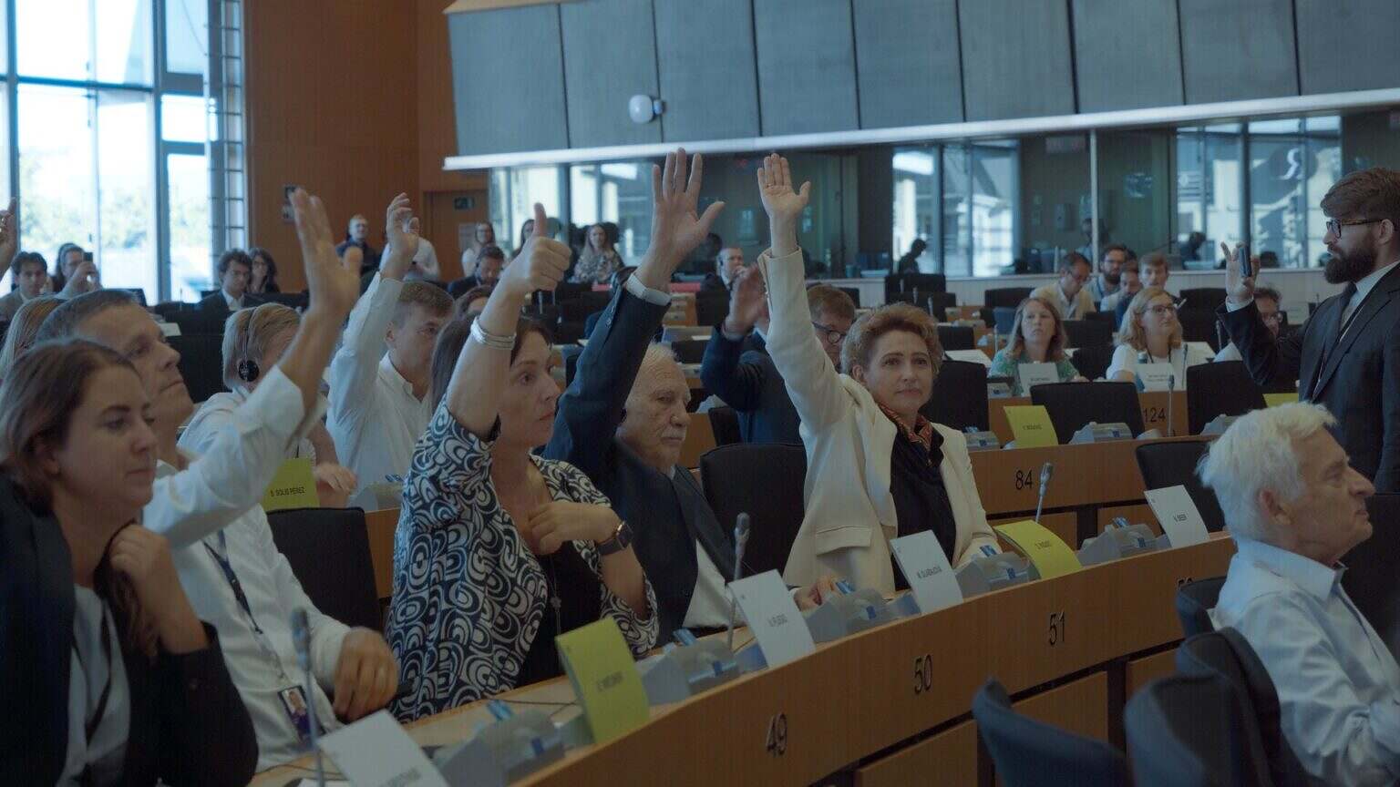 Photo 8 ScarsOfGrowth_Still_975041